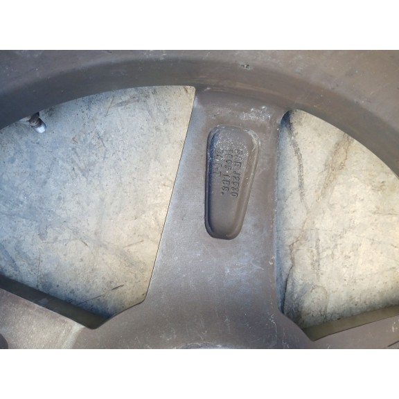 Recambio de llanta para jaguar xe (x760) 2.0 d referencia OEM IAM 81/2JX19EH2 ET45 X1 SAEJ2530 TYP723