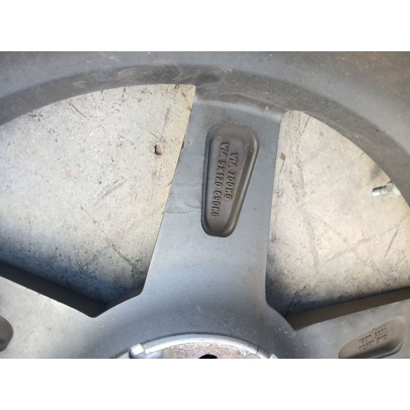 Recambio de llanta para jaguar xe (x760) 2.0 d referencia OEM IAM 81/2JX19EH2 ET45 X1 SAEJ2530 TYP723