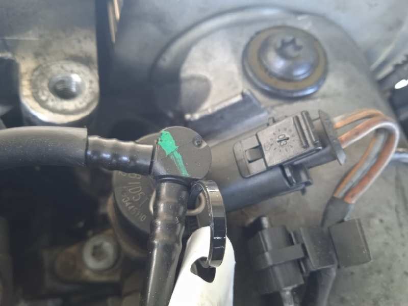 Recambio de inyector para renault megane ii berlina 5p confort authentique referencia OEM IAM 0445110110 8200100272 