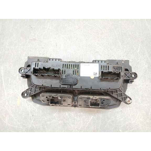 Recambio de mando climatizador para ford transit connect furgon 200 l1 ambiente referencia OEM IAM 900263305003  