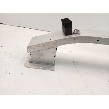 Recambio de refuerzo paragolpes delantero para omoda 5 referencia OEM IAM   