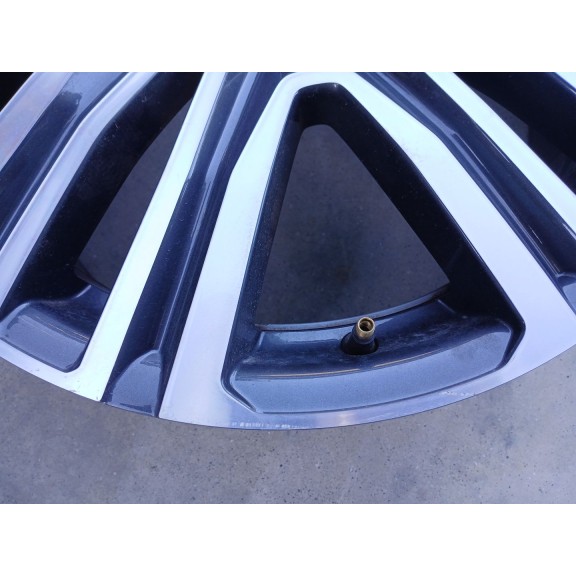 Recambio de llanta para seat arona (kj7, kjp) 1.0 tsi referencia OEM IAM 65JX17 ET48 X1 