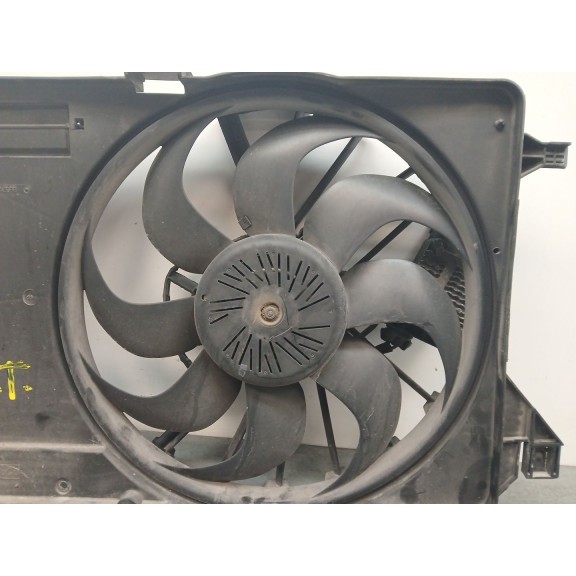 Recambio de electroventilador para ford focus iii turnier 1.6 tdci referencia OEM IAM 8V618C607EB  