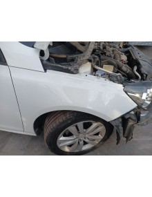 Recambio de aleta delantera derecha para peugeot 308 ii (lb_, lp_, lw_, lh_, l3_) 1.6 hdi referencia OEM IAM   