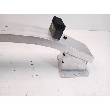 Recambio de refuerzo paragolpes delantero para omoda 5 referencia OEM IAM   