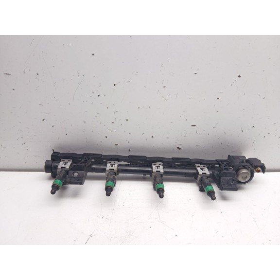 Recambio de rampa inyectora para ford focus berlina (cap) ghia referencia OEM IAM   