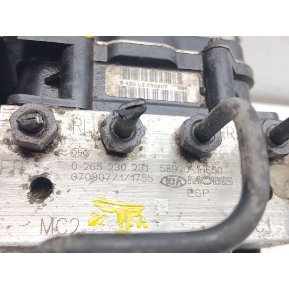Recambio de abs para kia cee´d hatchback (ed) 2.0 crdi 140 referencia OEM IAM 589201h650 0265230231 