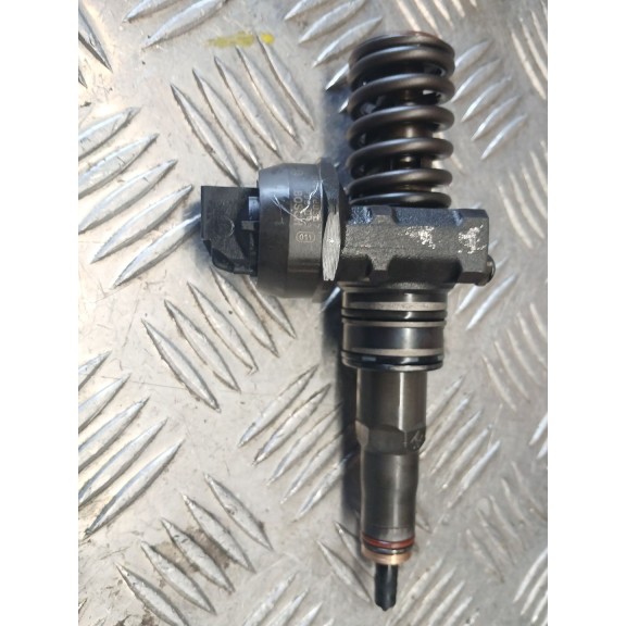 Recambio de inyector para volkswagen polo (9n3) match referencia OEM IAM   