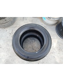 Recambio de neumatico para fiat punto (188_) 1.2 60 (188.030, .050, .130, .150, .230, .250) referencia OEM IAM 165-70-14 81T X2 