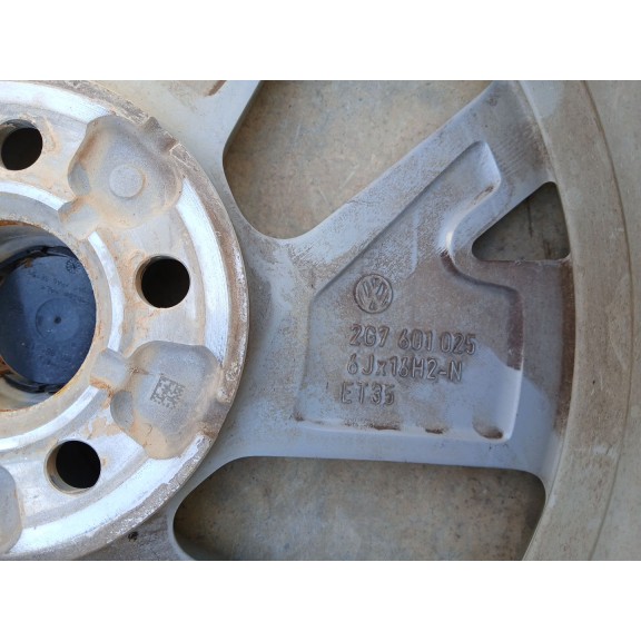 Recambio de llanta para volkswagen taigo (cs1) 1.0 tsi referencia OEM IAM 6JX16H2 ET35 X1 2G7601025
