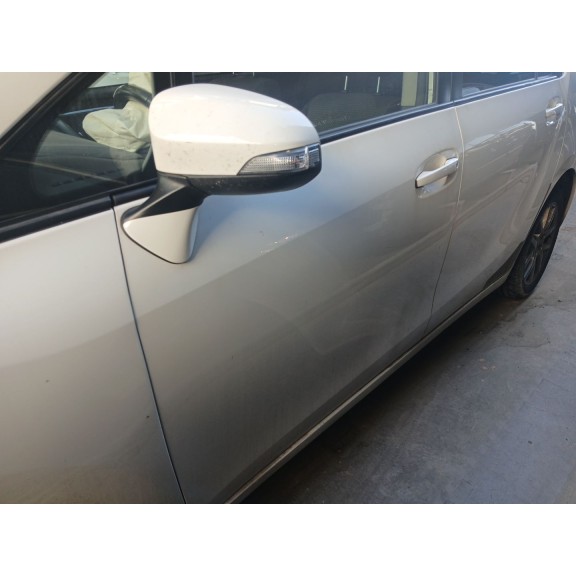 Recambio de puerta delantera izquierda para toyota verso (_r2_) 1.6 d4-d (war20_) referencia OEM IAM 670020F020  