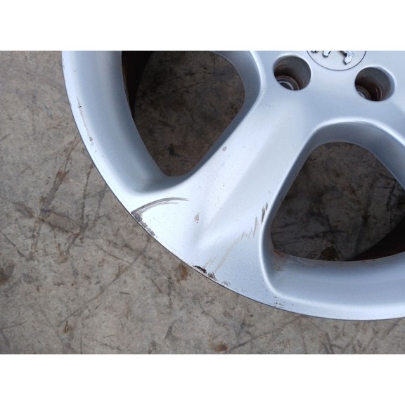 Recambio de llanta para peugeot 3008 confort referencia OEM IAM 7.5JX18 CH4 ET29 X1 9685121480