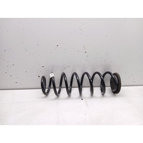 Recambio de muelle trasero derecho para seat arona (kj7, kjp) 1.0 tsi referencia OEM IAM 2q0512149  