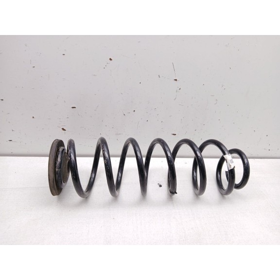 Recambio de muelle trasero izquierdo para seat arona (kj7, kjp) 1.0 tsi referencia OEM IAM 2q0512149  