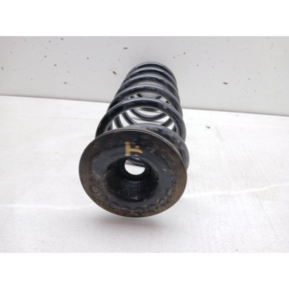 Recambio de muelle trasero izquierdo para seat arona (kj7, kjp) 1.0 tsi referencia OEM IAM 2q0512149  