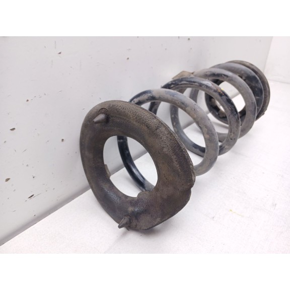 Recambio de muelle trasero izquierdo para tesla model 3 (5yj3) ev awd referencia OEM IAM 134447200B  