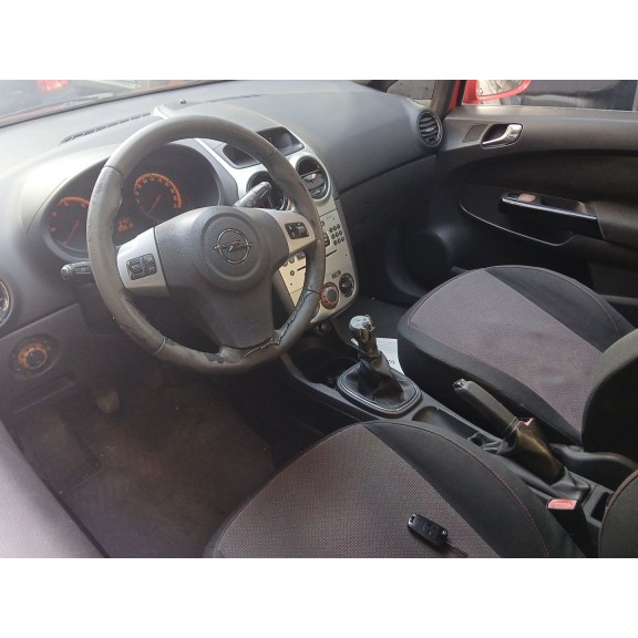 opel corsa d (s07) del año 2006