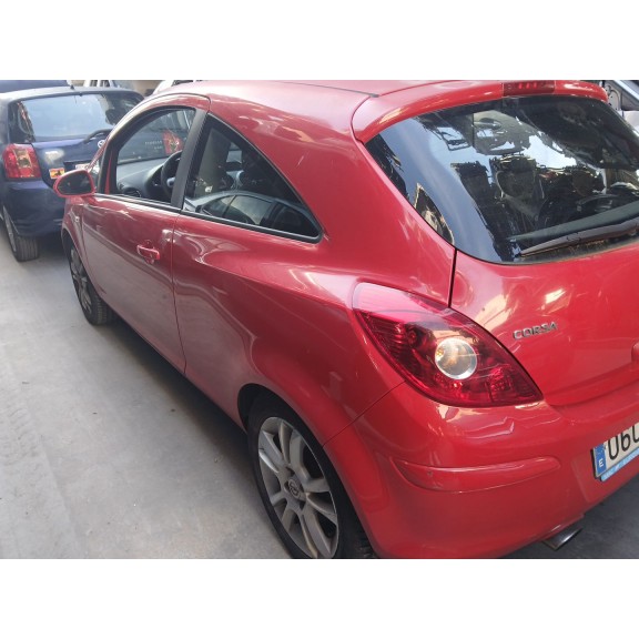 opel corsa d (s07) del año 2006