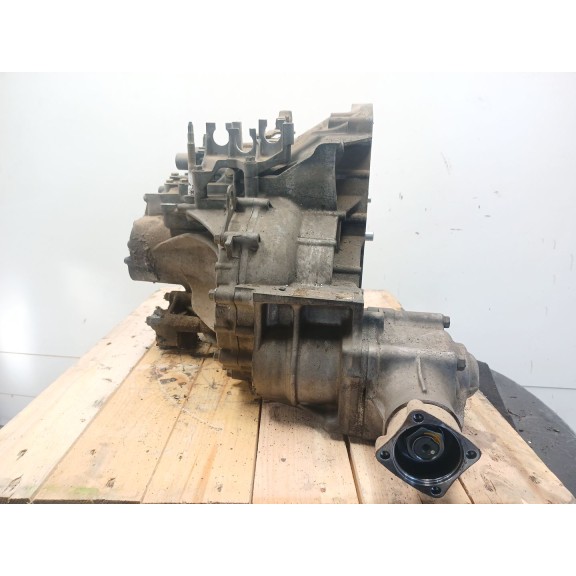 Recambio de caja cambios para honda cr-v (rd8) es referencia OEM IAM MBE9 4X4 5V 194.200KM