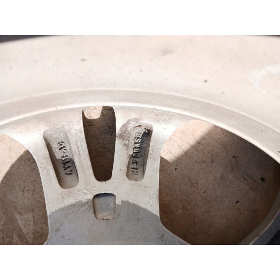 Recambio de llanta para ford fiesta (ccn) trend referencia OEM IAM 6JX15 H2 ET37.5 X1 HL3DDASB