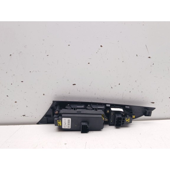 Recambio de mando elevalunas delantero izquierdo para mazda 3 (bk) 1.6 (bk14) referencia OEM IAM 03123000bp4l  