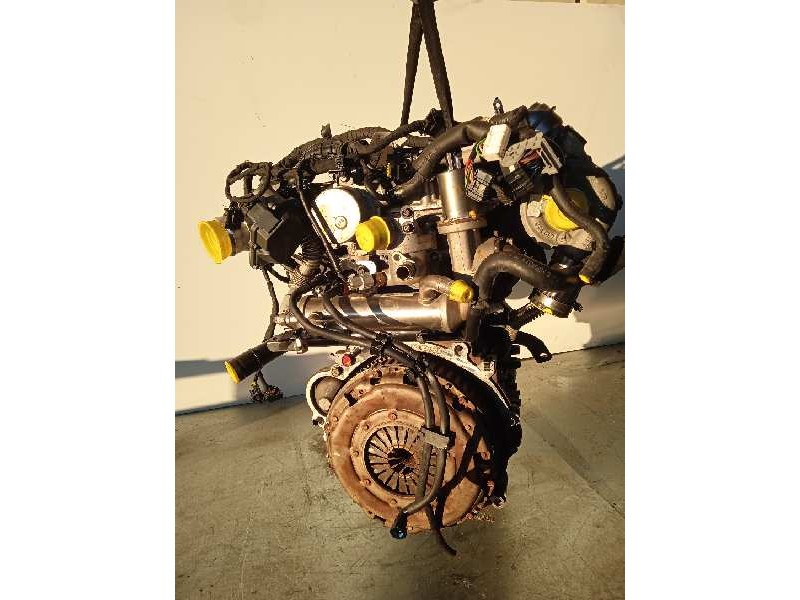 Recambio de motor casco para hyundai i30cw style referencia OEM IAM D4FB CASCO 