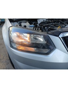 Recambio de faro derecho para skoda yeti (5l) 2.0 tdi referencia OEM IAM 5l1941016d 030128620200  2