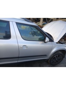 Recambio de puerta delantera derecha para skoda yeti (5l) 2.0 tdi referencia OEM IAM   