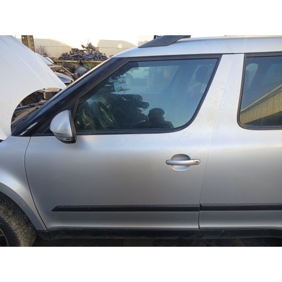 Recambio de puerta delantera izquierda para skoda yeti (5l) 2.0 tdi referencia OEM IAM   