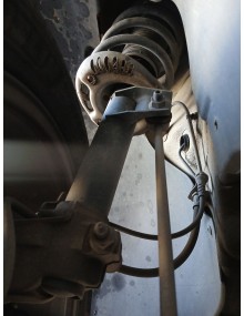 Recambio de amortiguador delantero derecho para skoda yeti (5l) 2.0 tdi referencia OEM IAM   