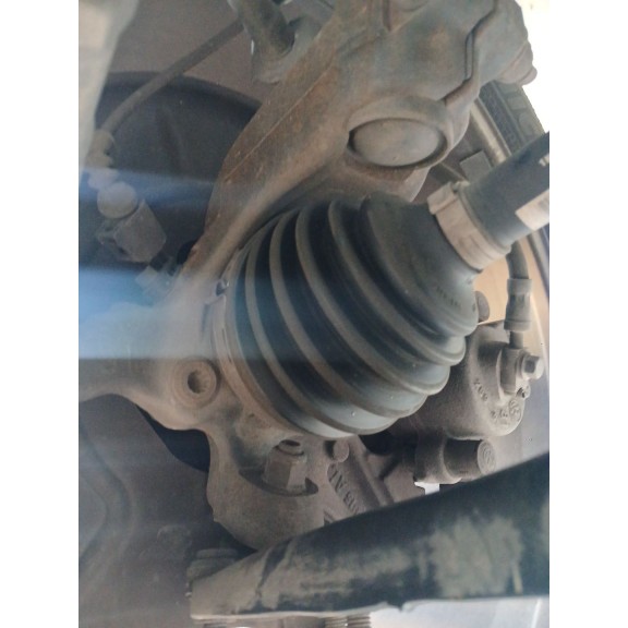 Recambio de mangueta delantera izquierda para skoda yeti (5l) 2.0 tdi referencia OEM IAM   