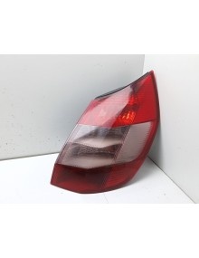 Recambio de piloto trasero derecho para renault scénic ii (jm0/1_) 1.9 dci (jm0g, jm12, jm1g, jm2c) referencia OEM IAM 820012770