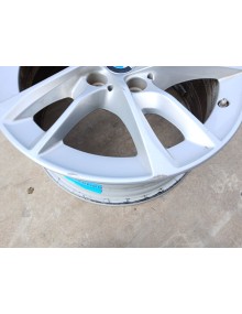 Recambio de llanta para bmw 1 (f40) 116 d referencia OEM IAM 7JX16H2 IS47 X1 6855083 2