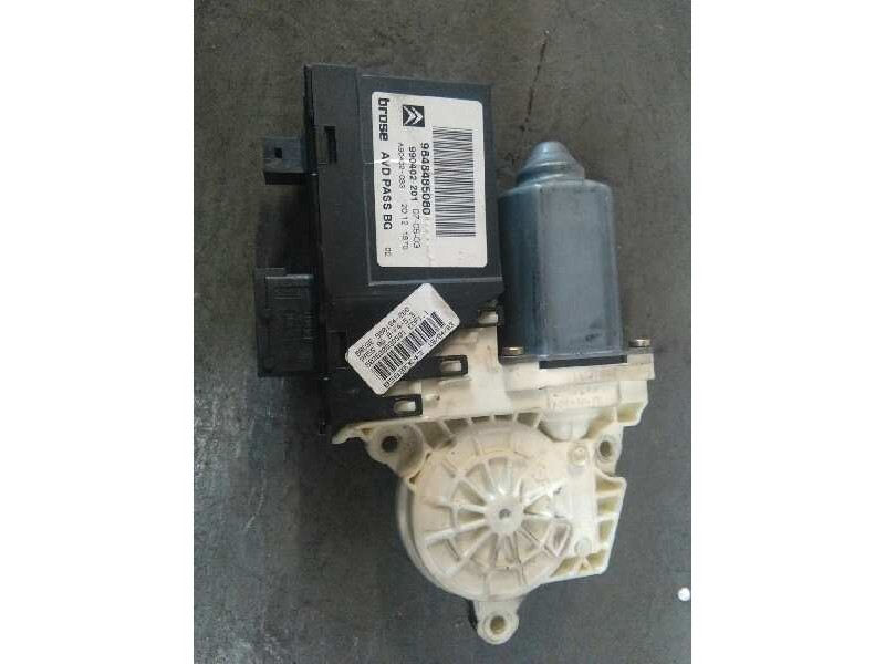 Recambio de motor elevalunas delantero derecho para citroën c5 berlina 1.8 16v vivace referencia OEM IAM 9648485080  