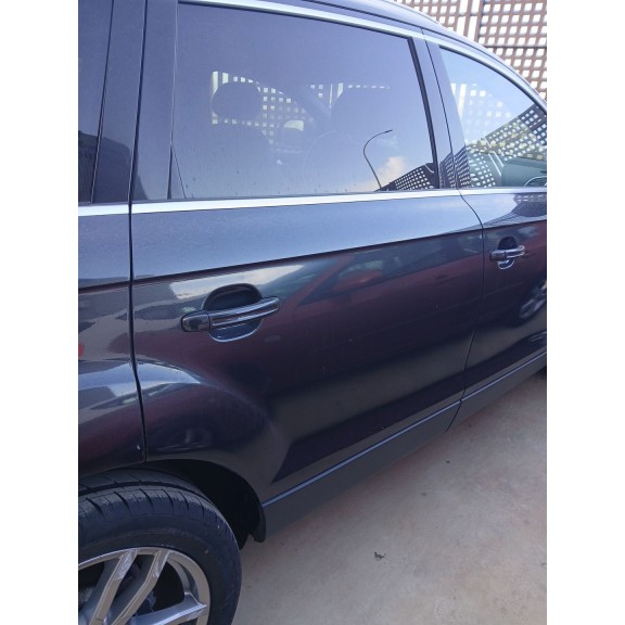Recambio de puerta trasera derecha para audi q7 (4lb) 3.0 tdi quattro referencia OEM IAM   