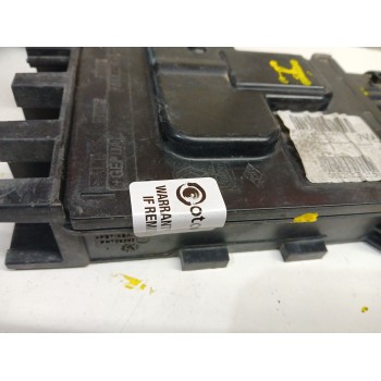 Recambio de modulo electronico para renault megane iii berlina 5 p bose edition referencia OEM IAM 243800011R  
