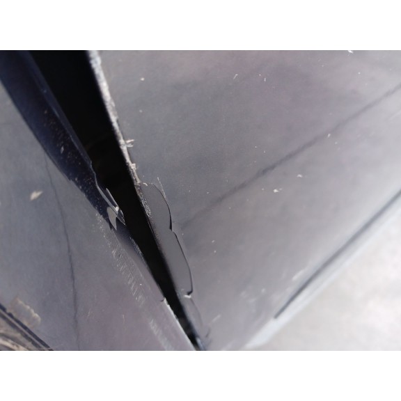 Recambio de puerta delantera izquierda para land rover discovery iv (l319) 3.0 td 4x4 referencia OEM IAM   