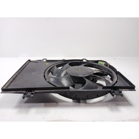 Recambio de electroventilador para fiat 500 lounge referencia OEM IAM TP222712256 TP1227720940 