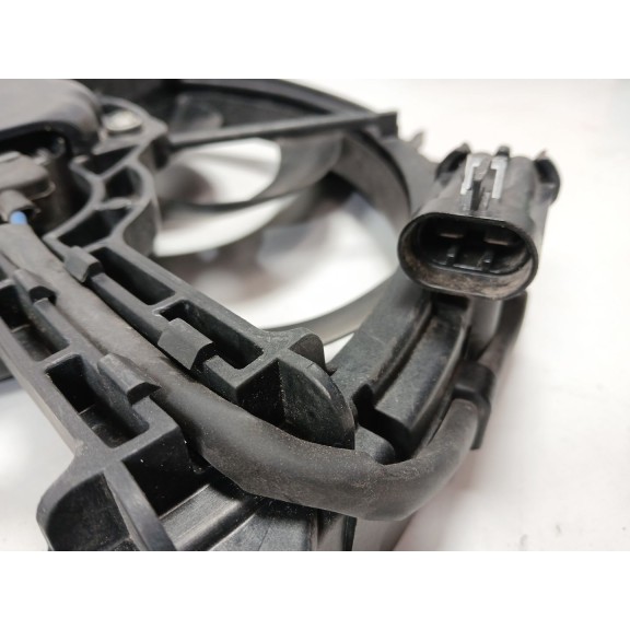 Recambio de electroventilador para fiat 500 lounge referencia OEM IAM TP222712256 TP1227720940 