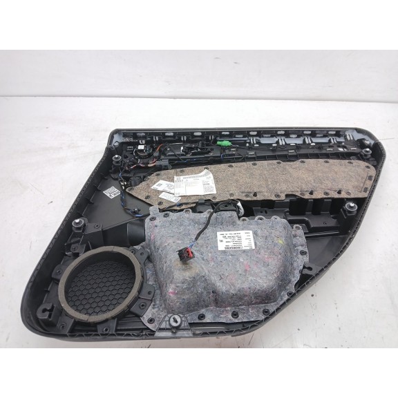 Recambio de guarnecido puerta trasera izquierda para volkswagen arteon (3h8) referencia OEM IAM 3G8867211  