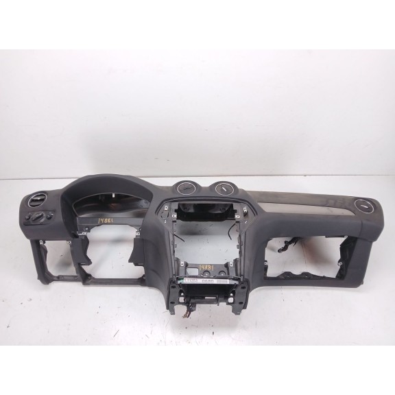 Recambio de salpicadero para ford mondeo ber. (ca2) ghia referencia OEM IAM 7S7118A274AB  