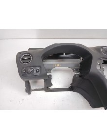 Recambio de salpicadero para ford mondeo ber. (ca2) ghia referencia OEM IAM 7S7118A274AB   2