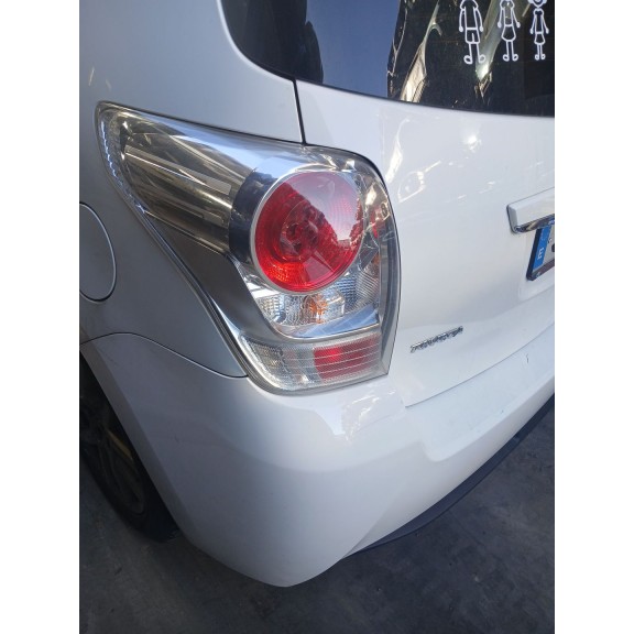 Recambio de piloto trasero izquierdo para toyota verso (_r2_) 1.6 d4-d (war20_) referencia OEM IAM   