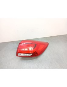 Recambio de piloto trasero derecho para kia sportage iii (sl) 1.7 crdi referencia OEM IAM 924023w5  