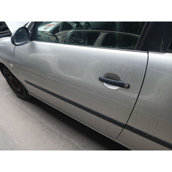 Recambio de puerta delantera izquierda para seat ibiza iii (6l1) 1.2 referencia OEM IAM   
