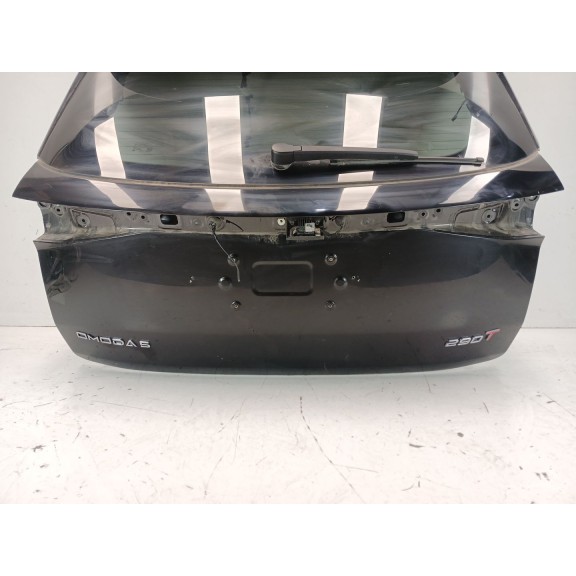 Recambio de porton trasero para omoda 5 referencia OEM IAM   