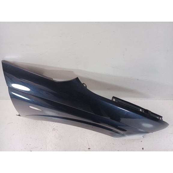 Recambio de aleta delantera derecha para ssangyong rodius i 2.7 xdi referencia OEM IAM   