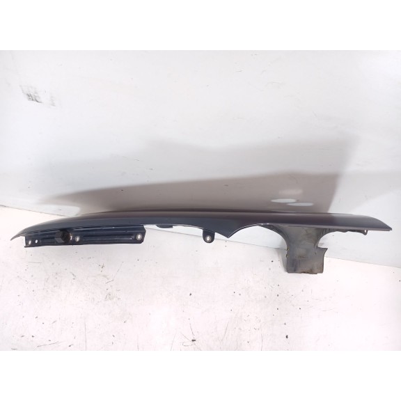 Recambio de aleta delantera derecha para ssangyong rodius i 2.7 xdi referencia OEM IAM   