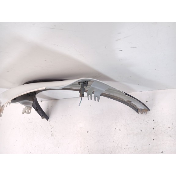 Recambio de aleta delantera derecha para citroën c4 cactus 1.2 thp 110 referencia OEM IAM   