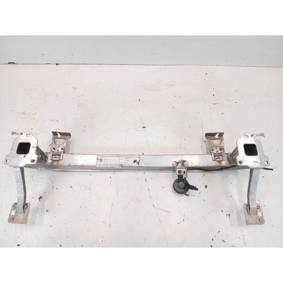 Recambio de refuerzo paragolpes delantero para citroën c4 cactus 1.2 thp 110 referencia OEM IAM   